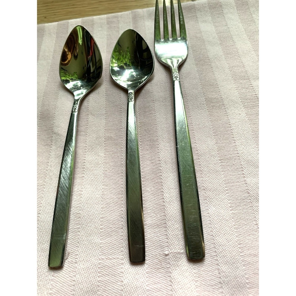 Oneida Ltd. Stainless Flatware "Melissa" Lot of 3 Pc: Fork + 2 Teaspoons Vintage